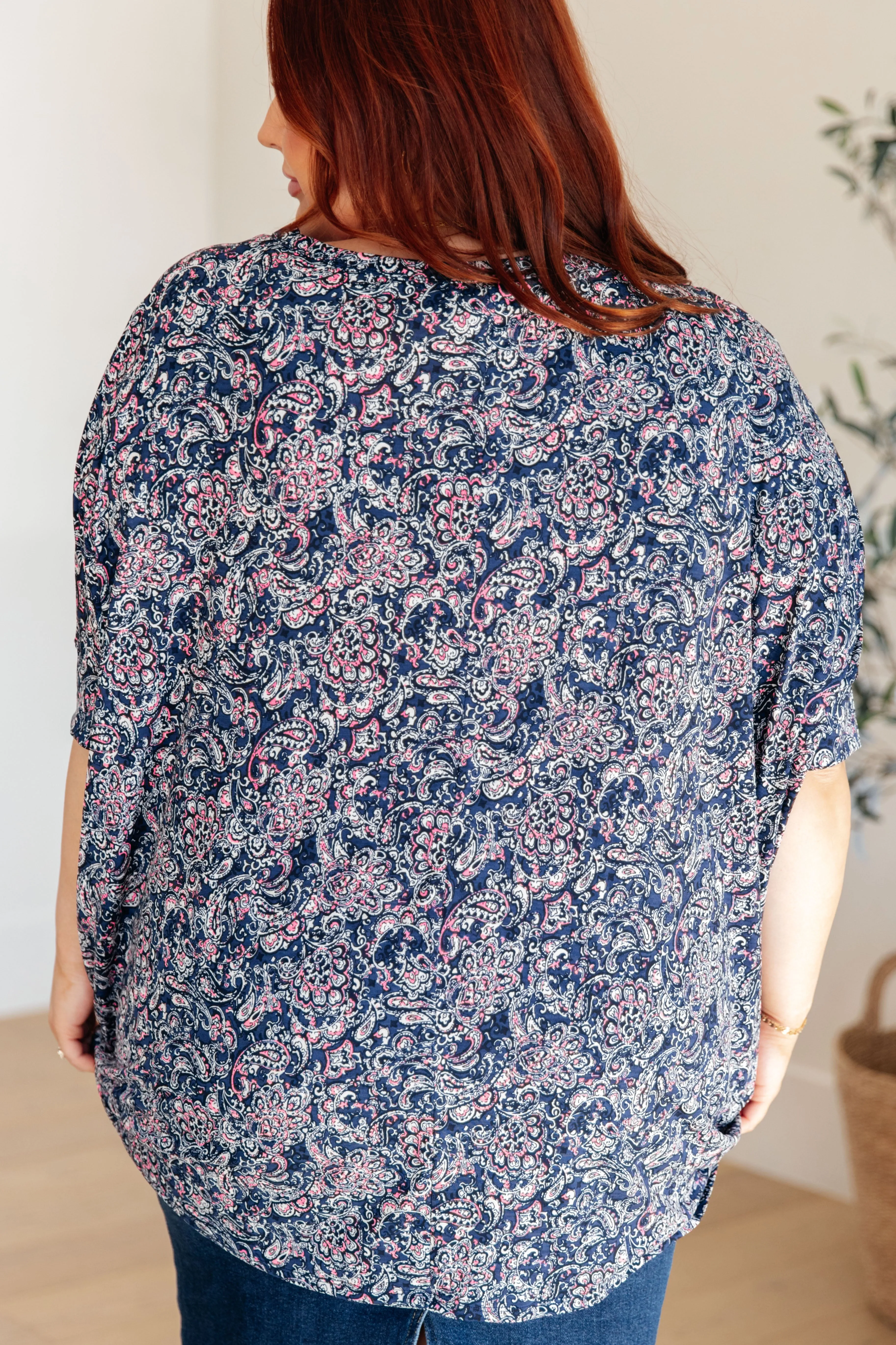 Dear Scarlett Essential Blouse in Navy Paisley