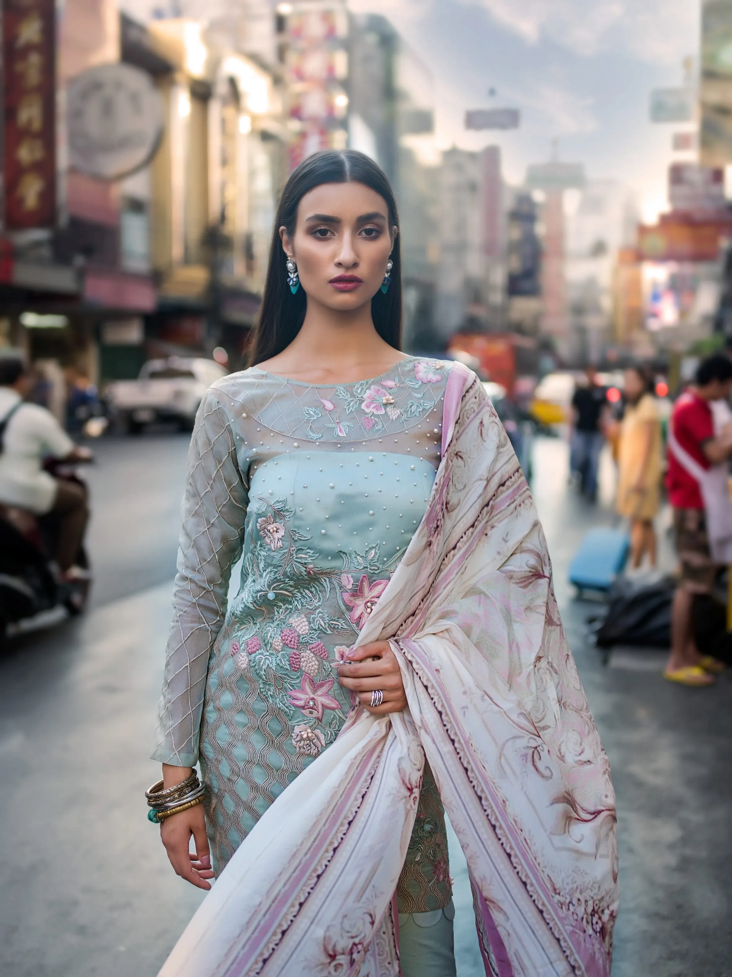 Erum Khan Embroidered Chiffon Collection – Cool Breeze