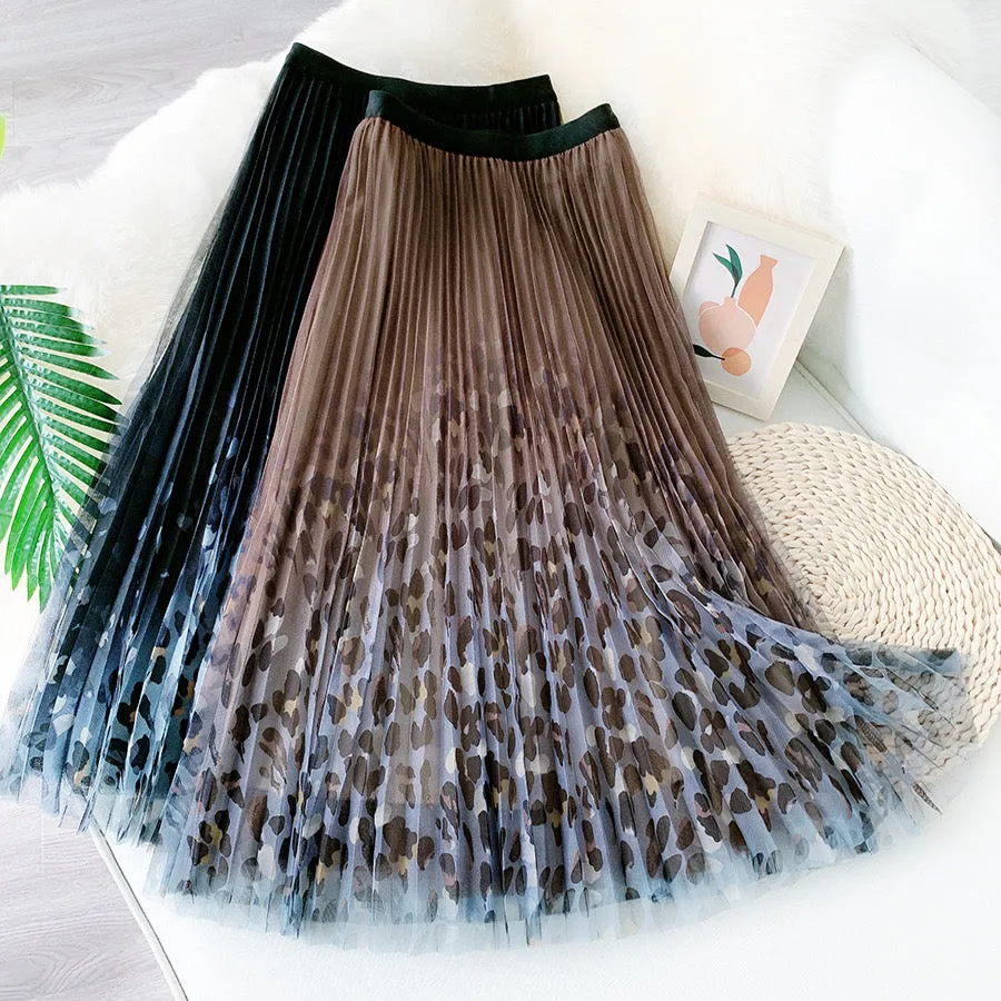 Fairy pleating mesh Skirt with Leopard print hem (Black/Blue)