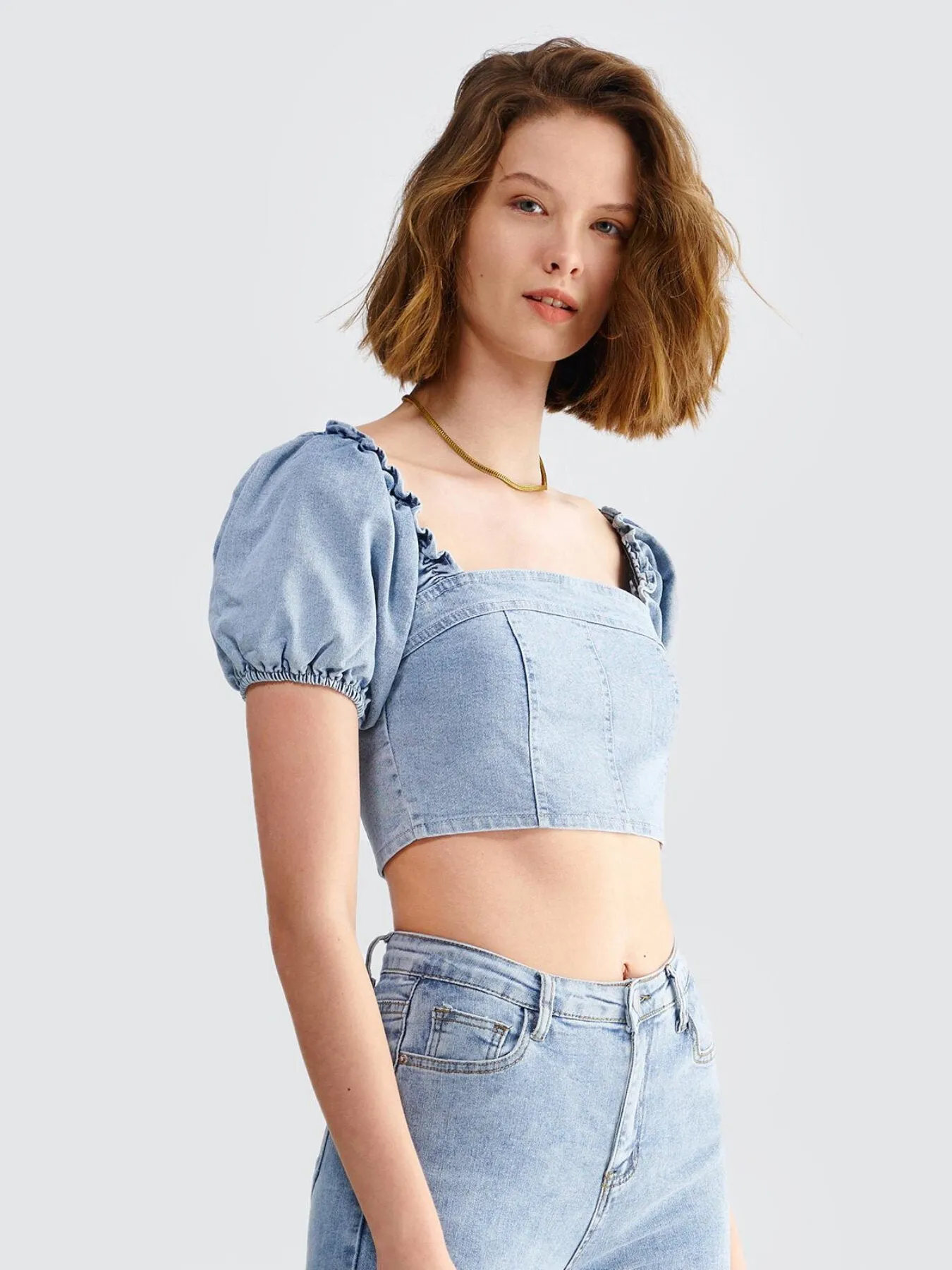 Frill Zipper Puff Sleeve Crop Denim Top