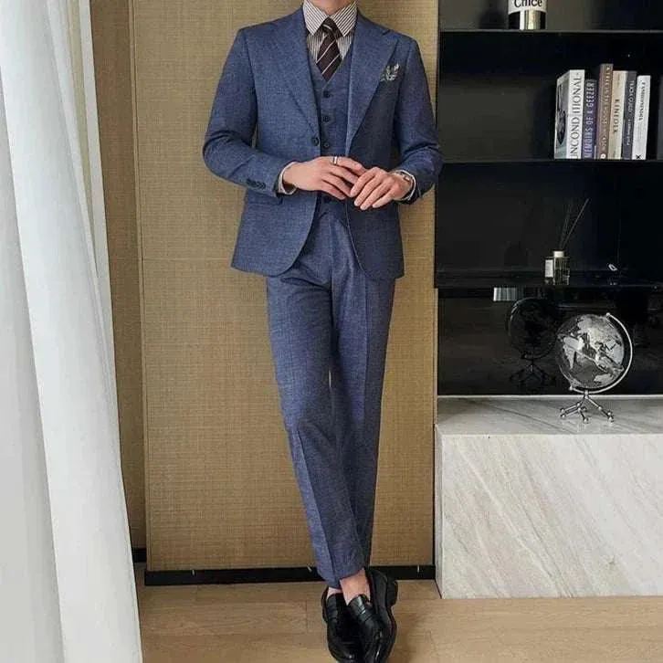 Groom wedding 3 piece suit