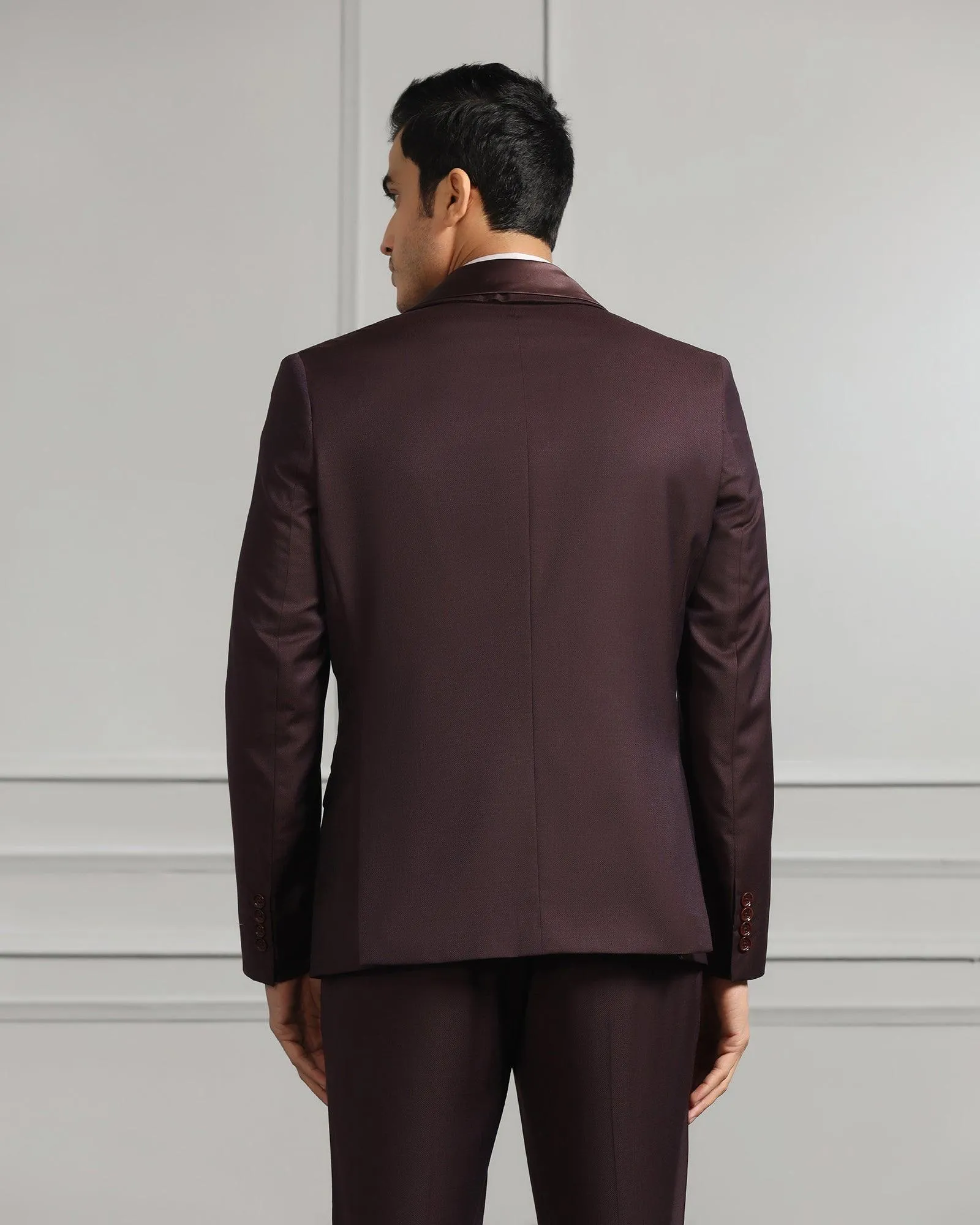 Luxe Tuxedo Three Piece Purple Solid Formal Suit - Oestin