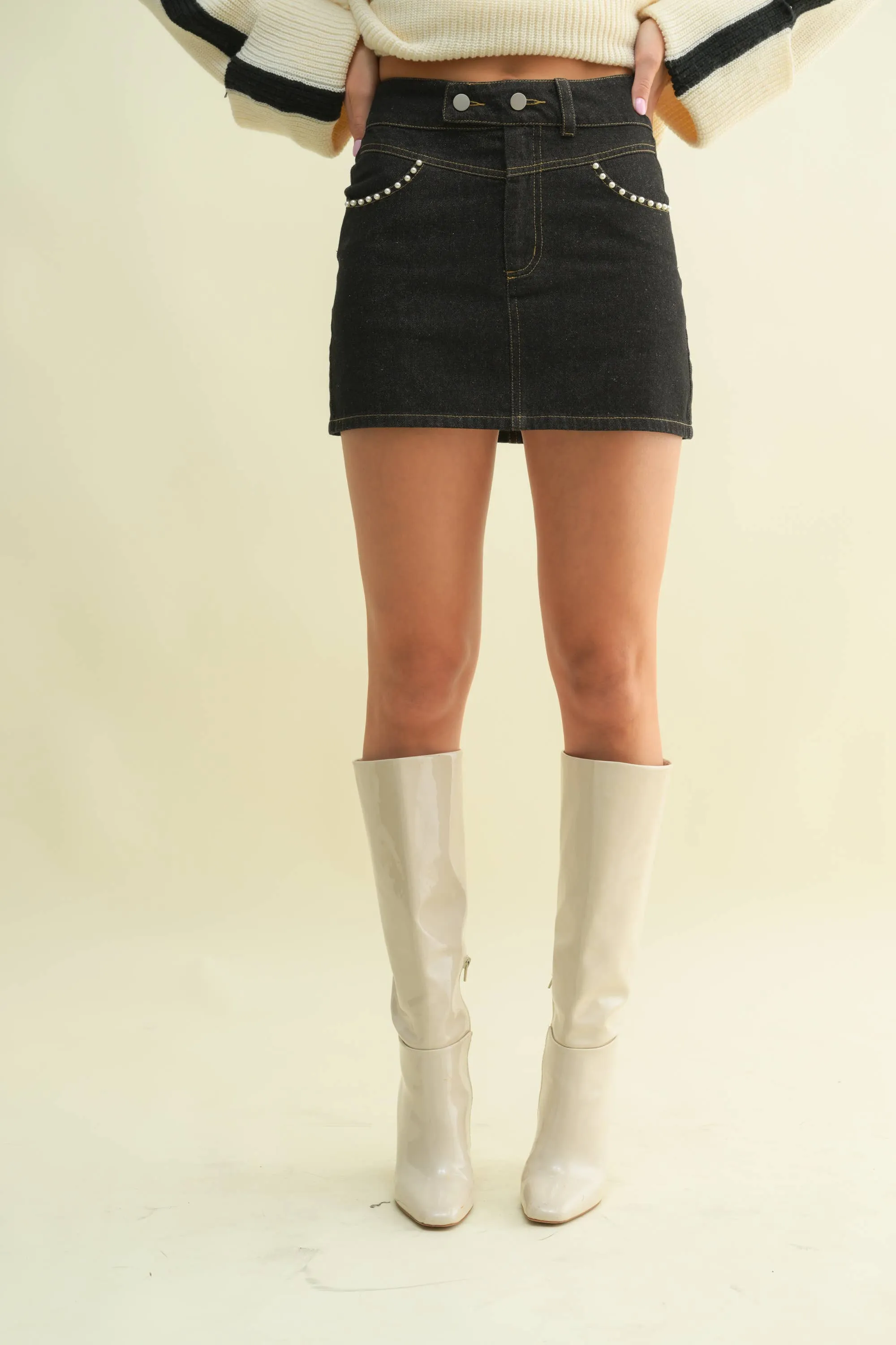 PEARL POCKET DETAIL DENIM SKIRT