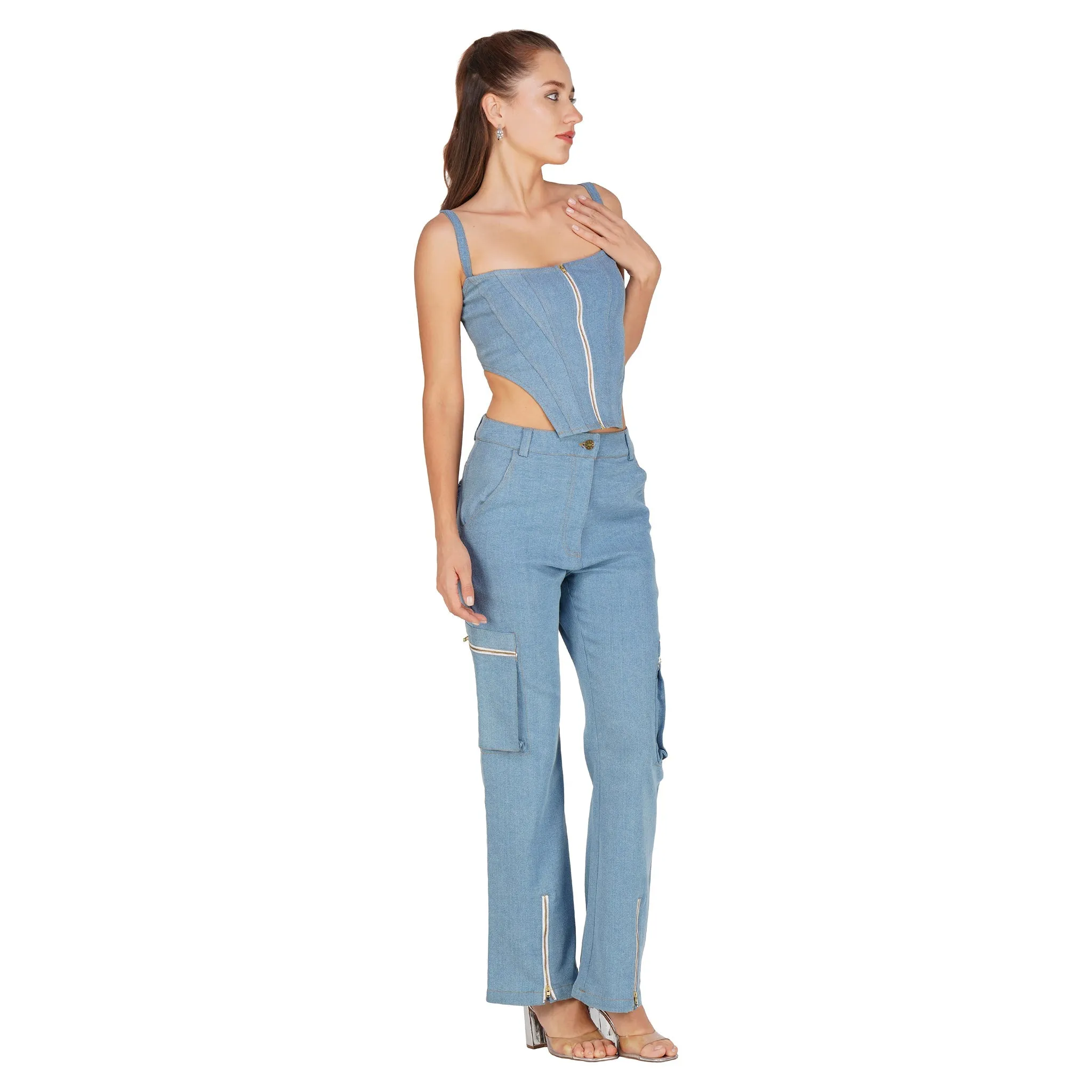SLAY. Women's Light Blue Enzyme Wash Denim Cargo Jeans (Stretch Fabric)