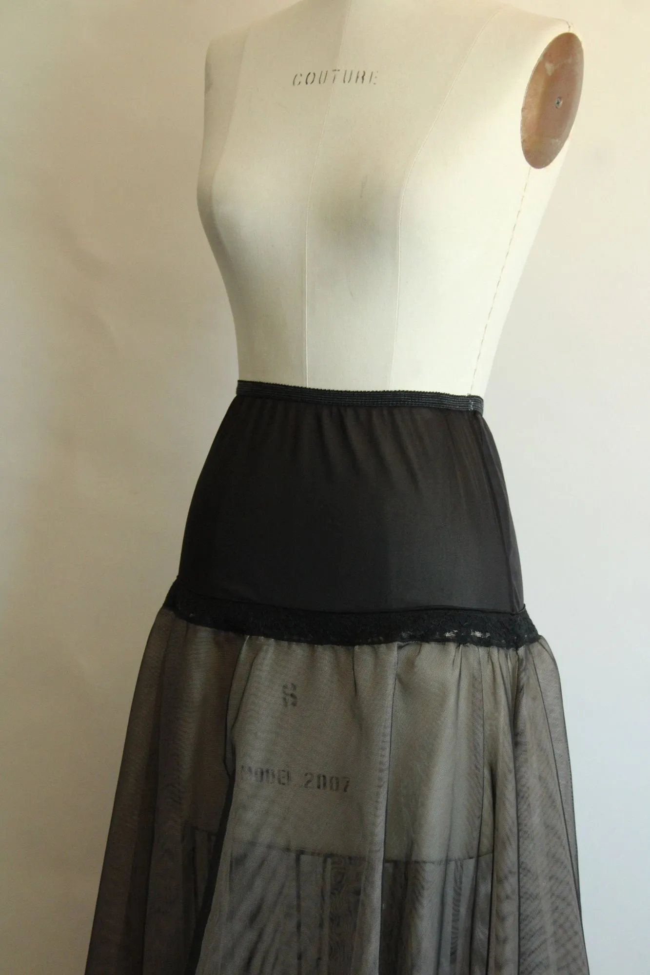 Vintage 1950s Black Crinoline with Beige Tulle Inside